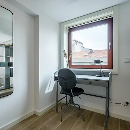 Nomads Lux - 1bdr Charming Floor 아파트