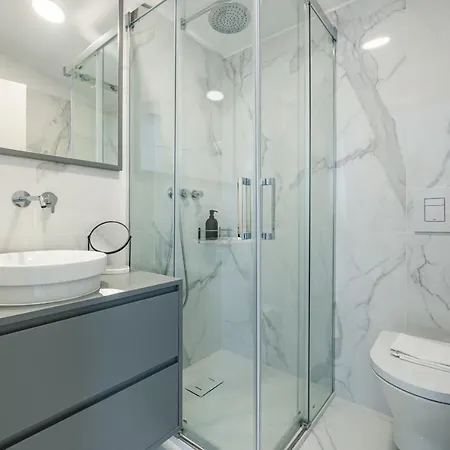 Apartment Nomads Lux - 1bdr Charming Floor Porto