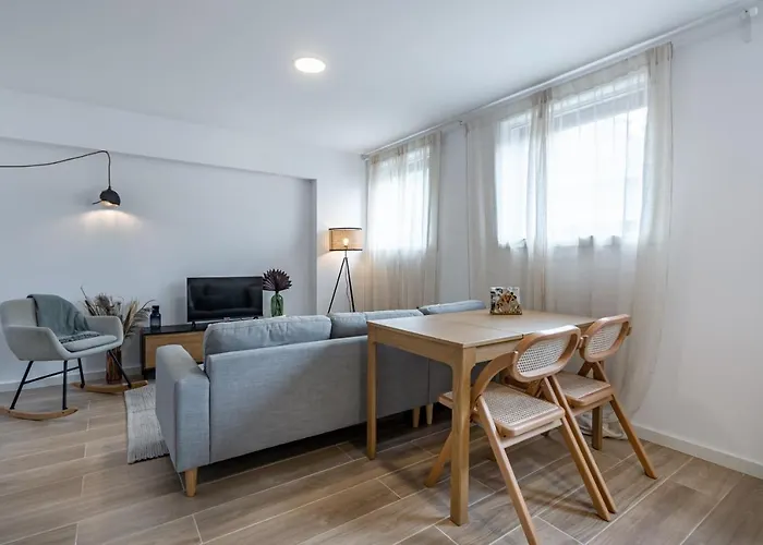 Nomads Lux - 1bdr Charming Floor * Oporto