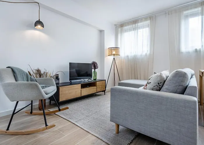 Nomads Lux - 1bdr Charming Floor * Porto